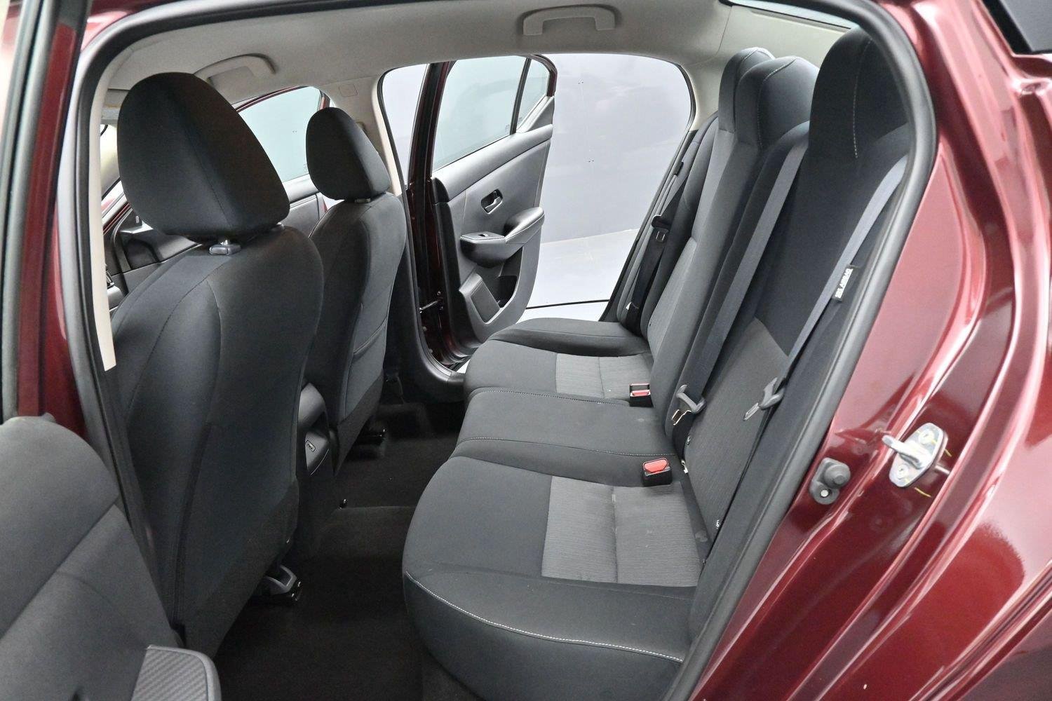 Used 2024 Nissan Sentra SV FWD image 25