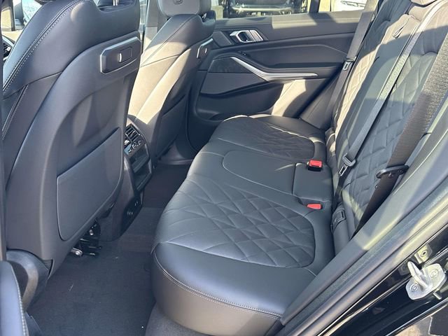 New 2026 BMW X5 xDrive40i w/ Premium Package AWD/4WD image 8