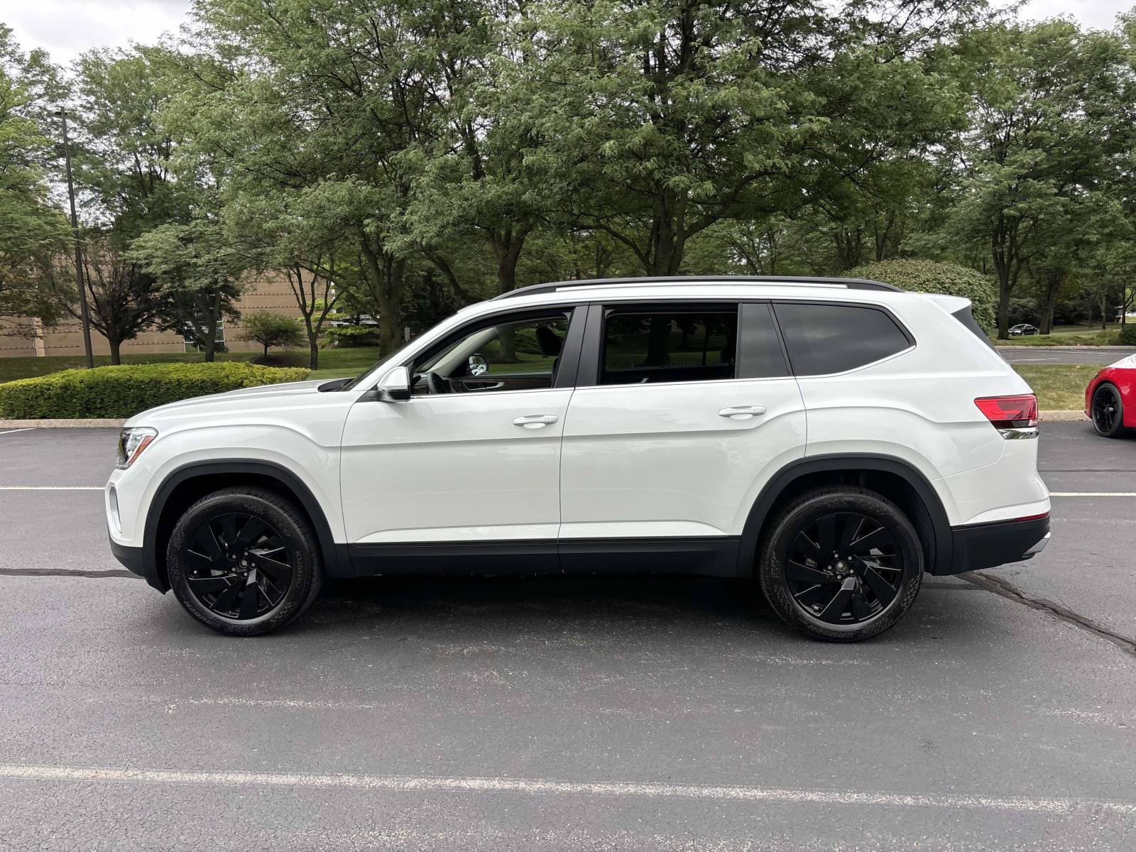 New 2026 Volkswagen Atlas SE AWD/4WD image 4