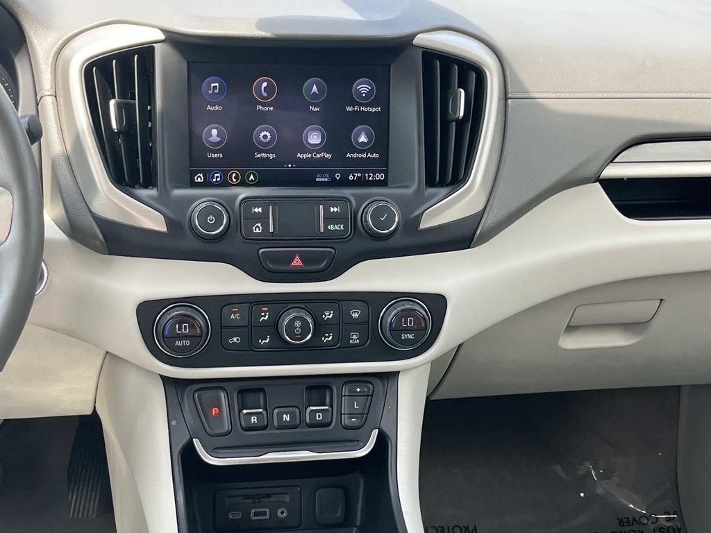 Used 2019 GMC Terrain Denali w/ Driver Alert Package II AWD/4WD image 15