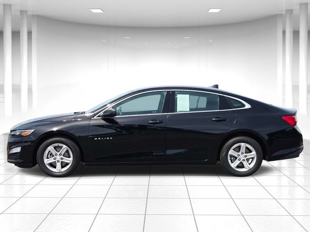 Certified 2023 Chevrolet Malibu LS FWD image 2