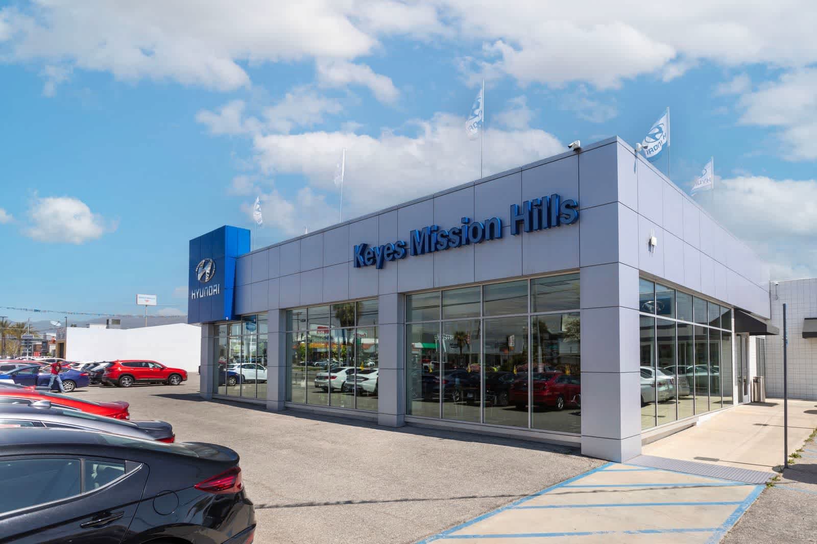 Certified 2025 Hyundai Santa Fe SEL image 33