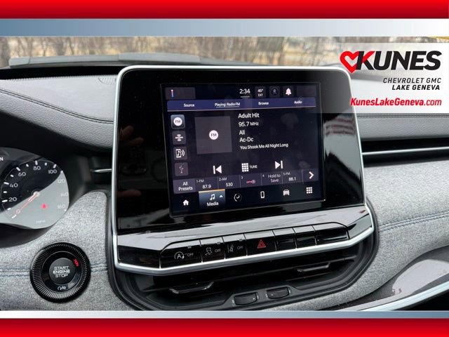 Used 2025 Jeep Compass Latitude image 19