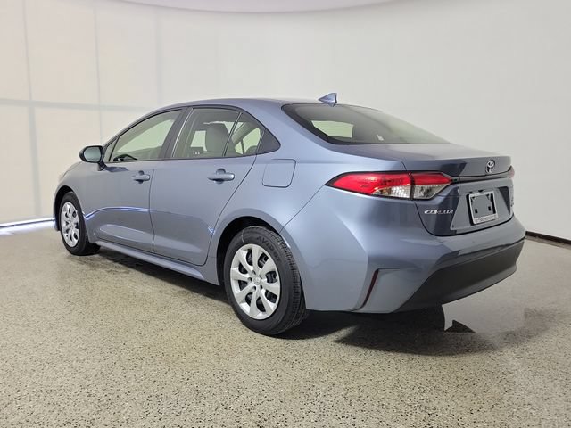 Used 2026 Toyota Corolla LE FWD image 7