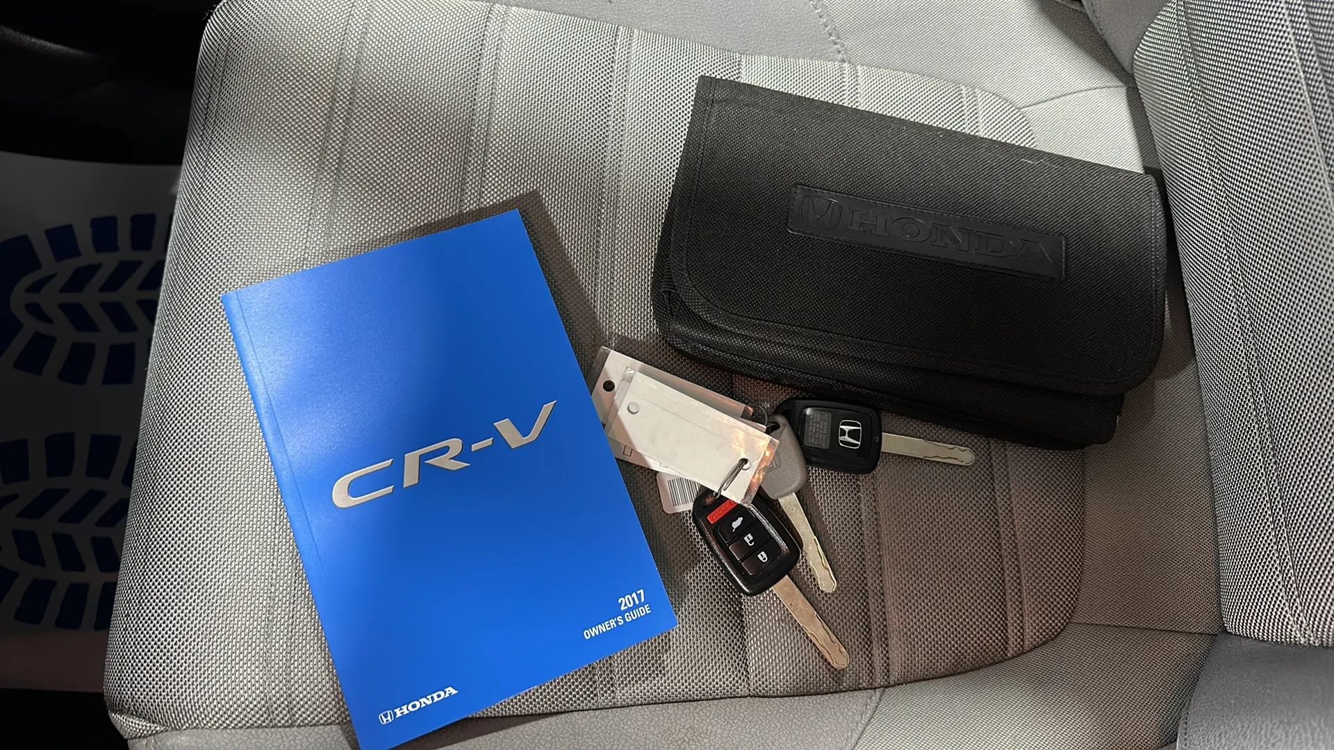 Used 2017 Honda CR-V LX image 26