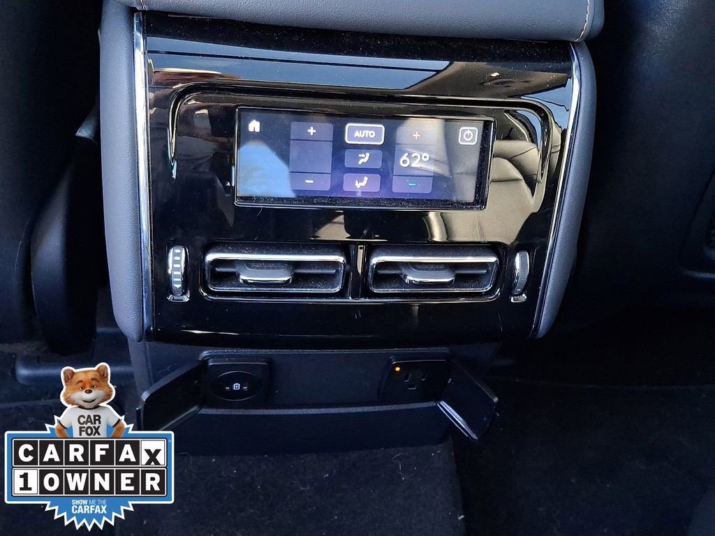 Used 2025 Lincoln Aviator AWD image 10