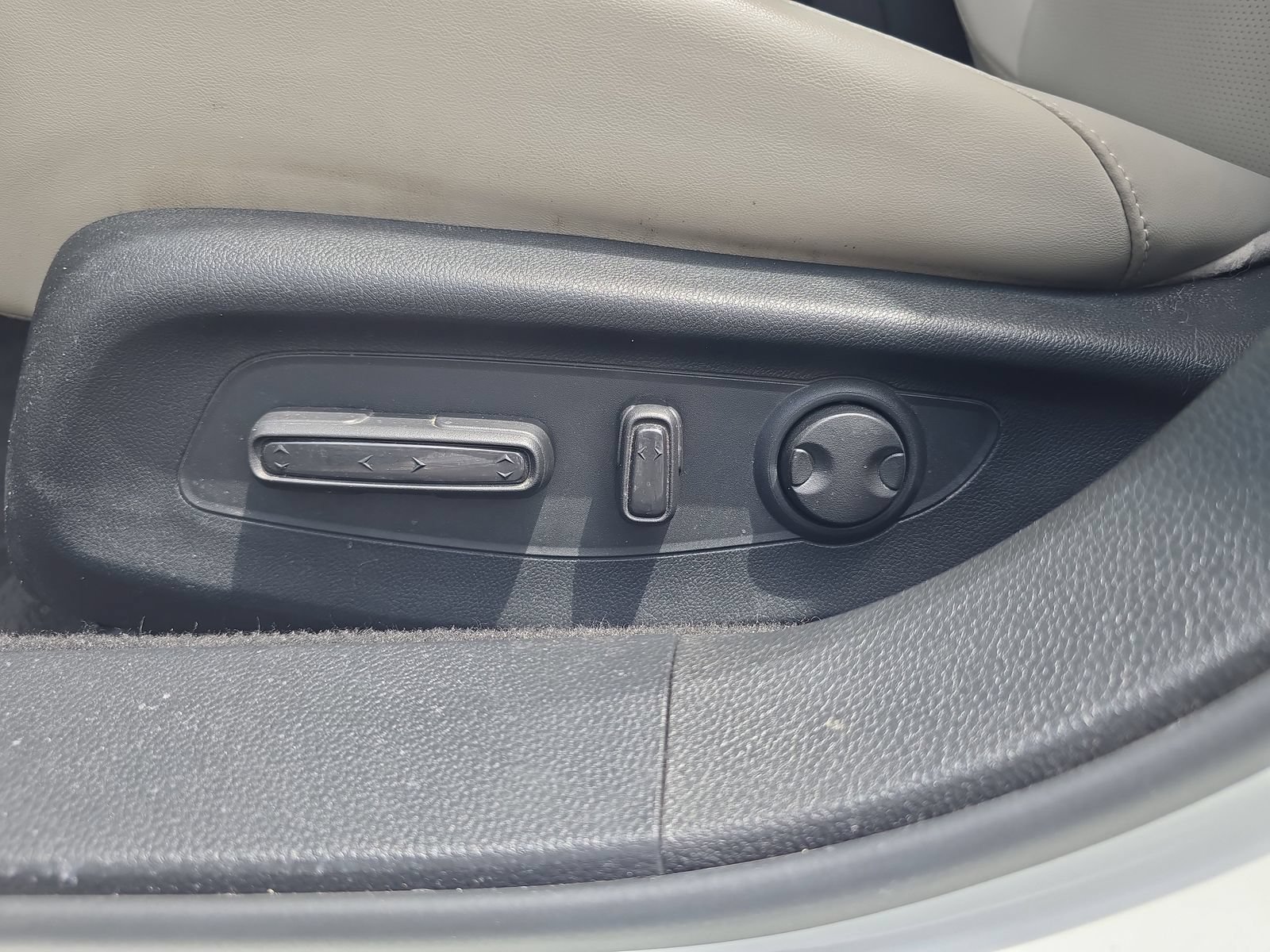 Certified 2023 Honda Accord Touring image 16