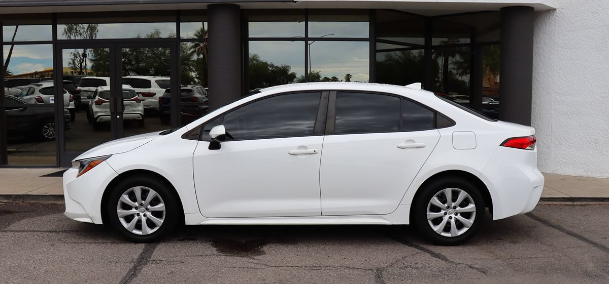 Used 2021 Toyota Corolla LE FWD image 8