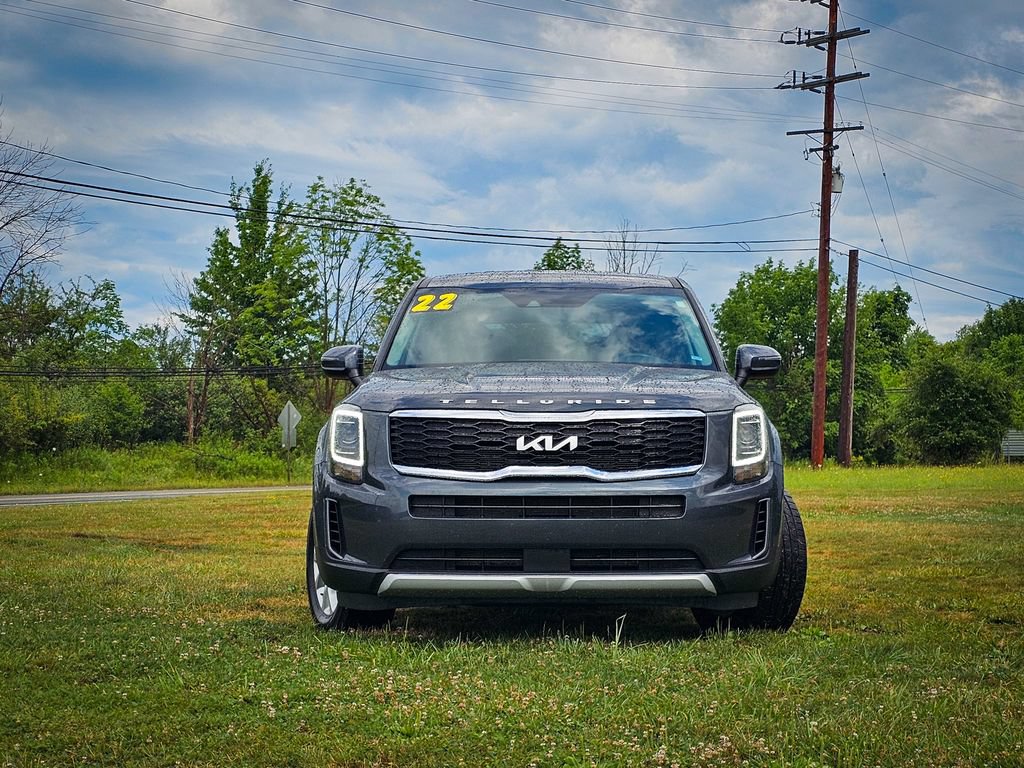 Used 2022 Kia Telluride LX AWD/4WD image 8