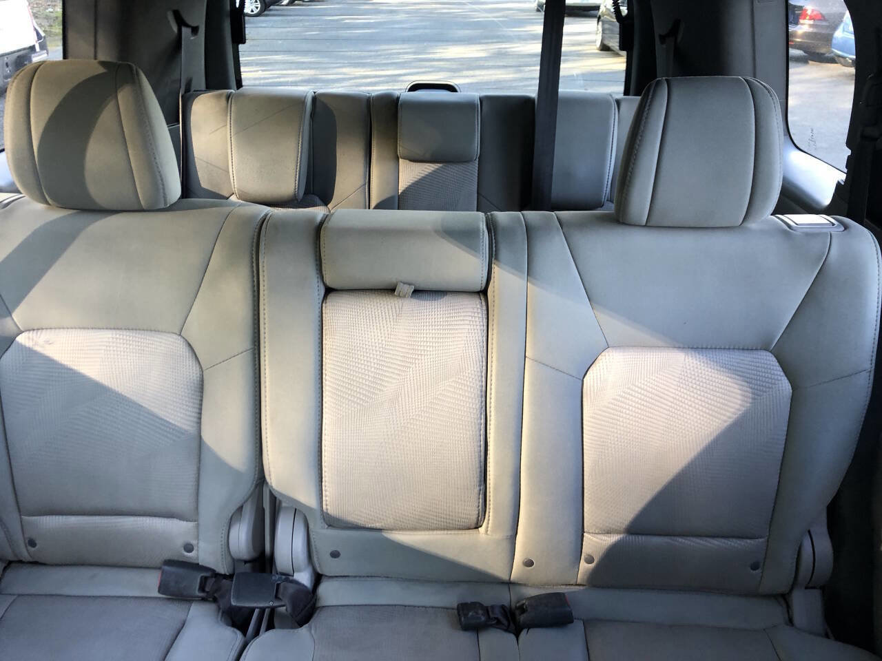 Used 2015 Honda Pilot LX image 11