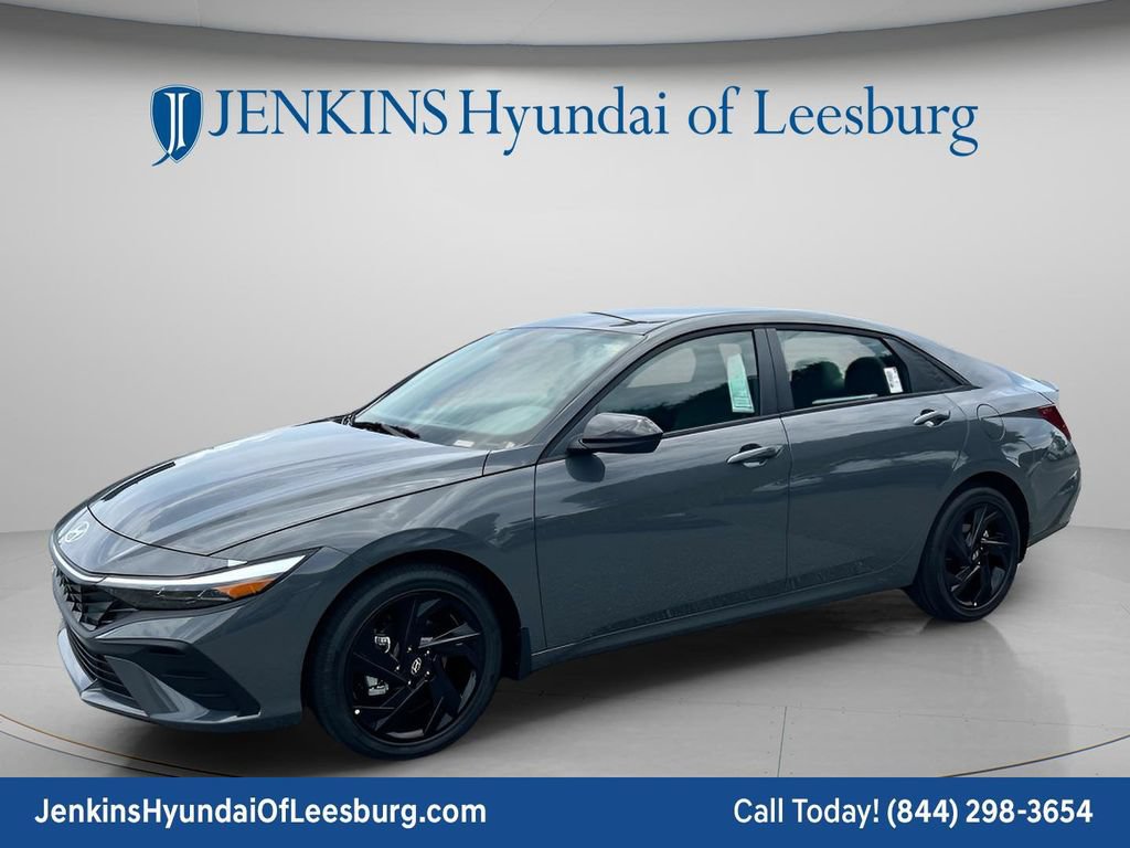 New 2026 Hyundai Elantra Sport FWD image 11