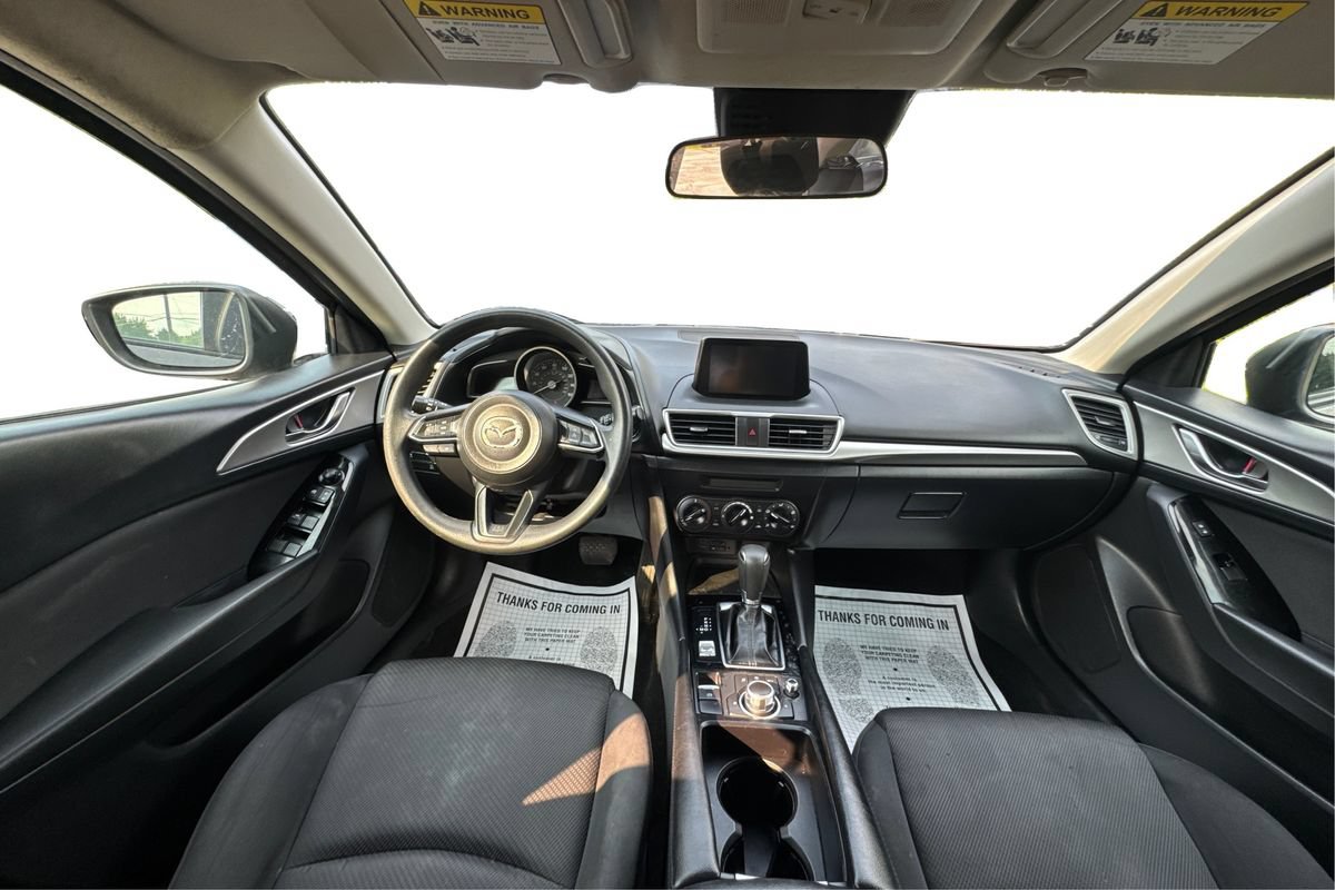 Used 2018 MAZDA MAZDA3 Sport FWD image 24