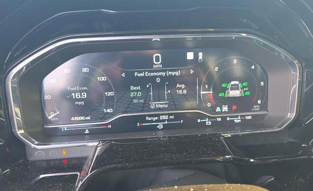 Used 2023 GMC Sierra 1500 SLT w/ SLT Premium Plus Package AWD/4WD image 6