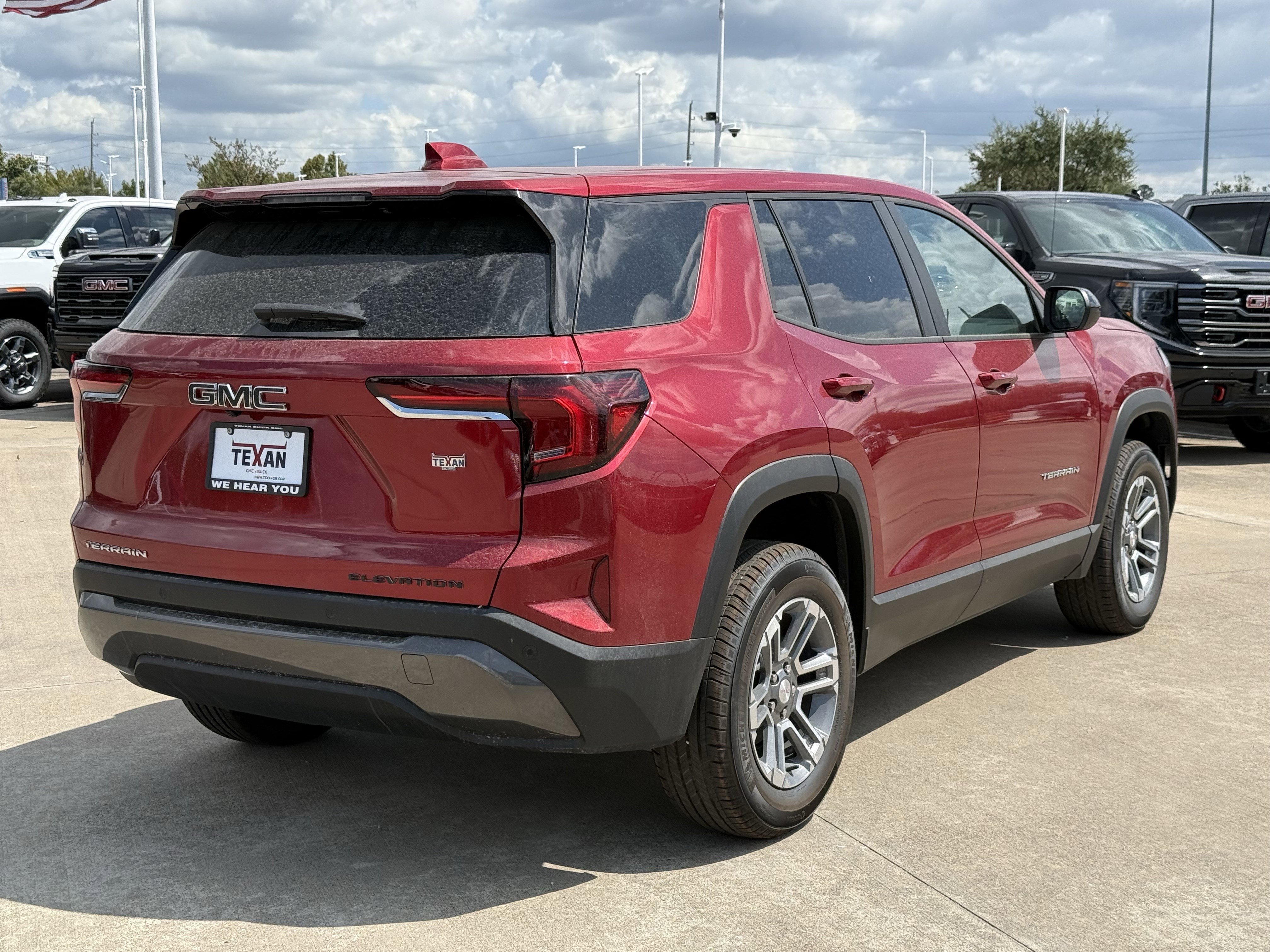 New 2026 GMC Terrain Elevation image 5