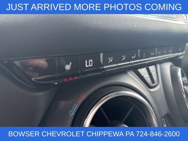 Certified 2019 Chevrolet Blazer LT image 4