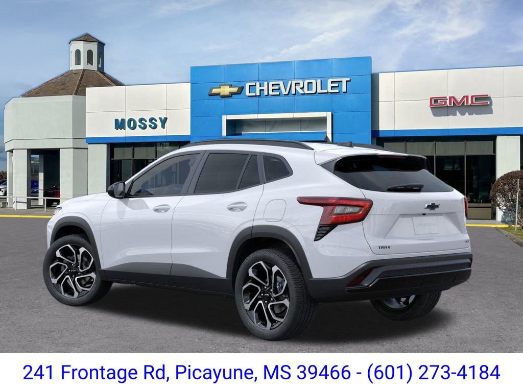 New 2026 Chevrolet Trax RS w/ Sunroof Package image 3
