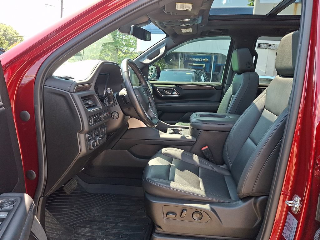 Certified 2022 Chevrolet Tahoe Z71 w/ Off-Road Capability Package AWD/4WD image 14
