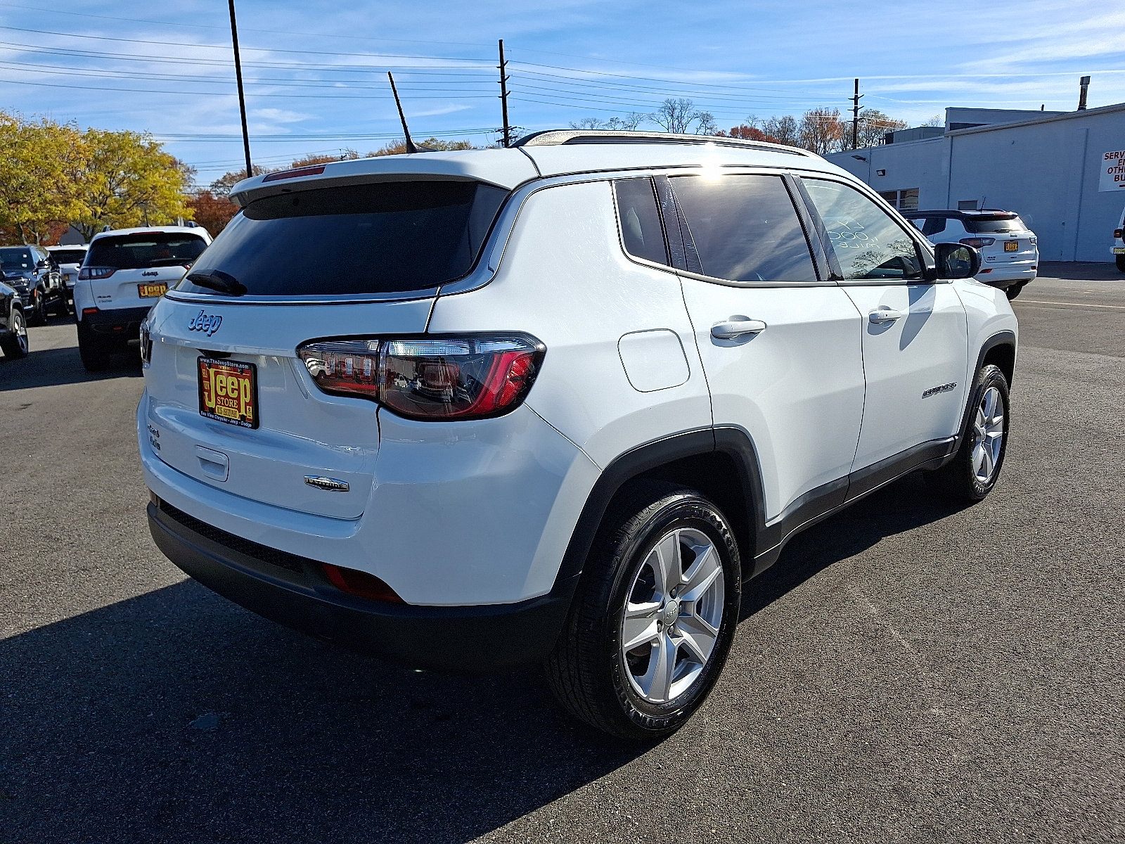 Certified 2022 Jeep Compass Latitude w/ Convenience Group image 6