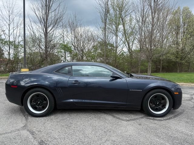 Used 2013 Chevrolet Camaro LS RWD image 2