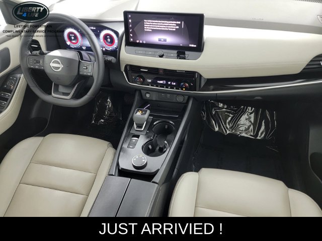 Used 2026 Nissan Rogue SL AWD/4WD image 33