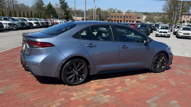 Used 2024 Toyota Corolla XSE image 3