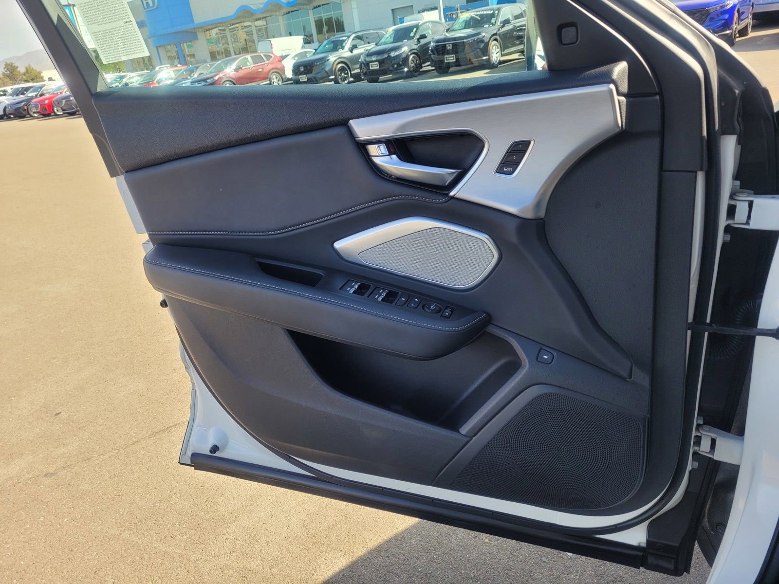 Used 2020 Acura RDX w/ Technology Package image 16