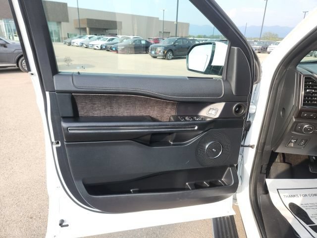 Used 2021 Ford Expedition Max Limited AWD/4WD image 20