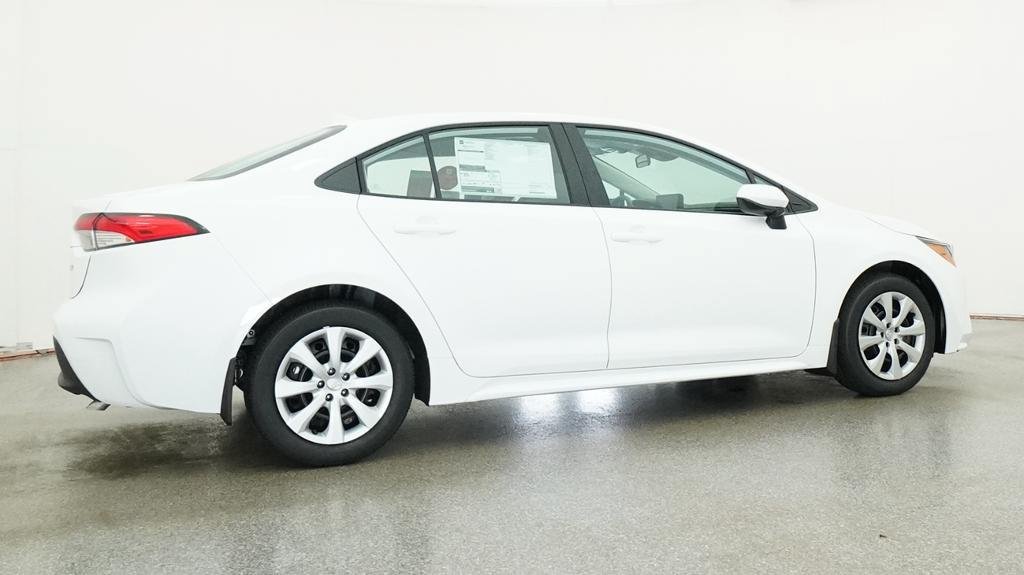 New 2027 Toyota Corolla LE FWD image 15