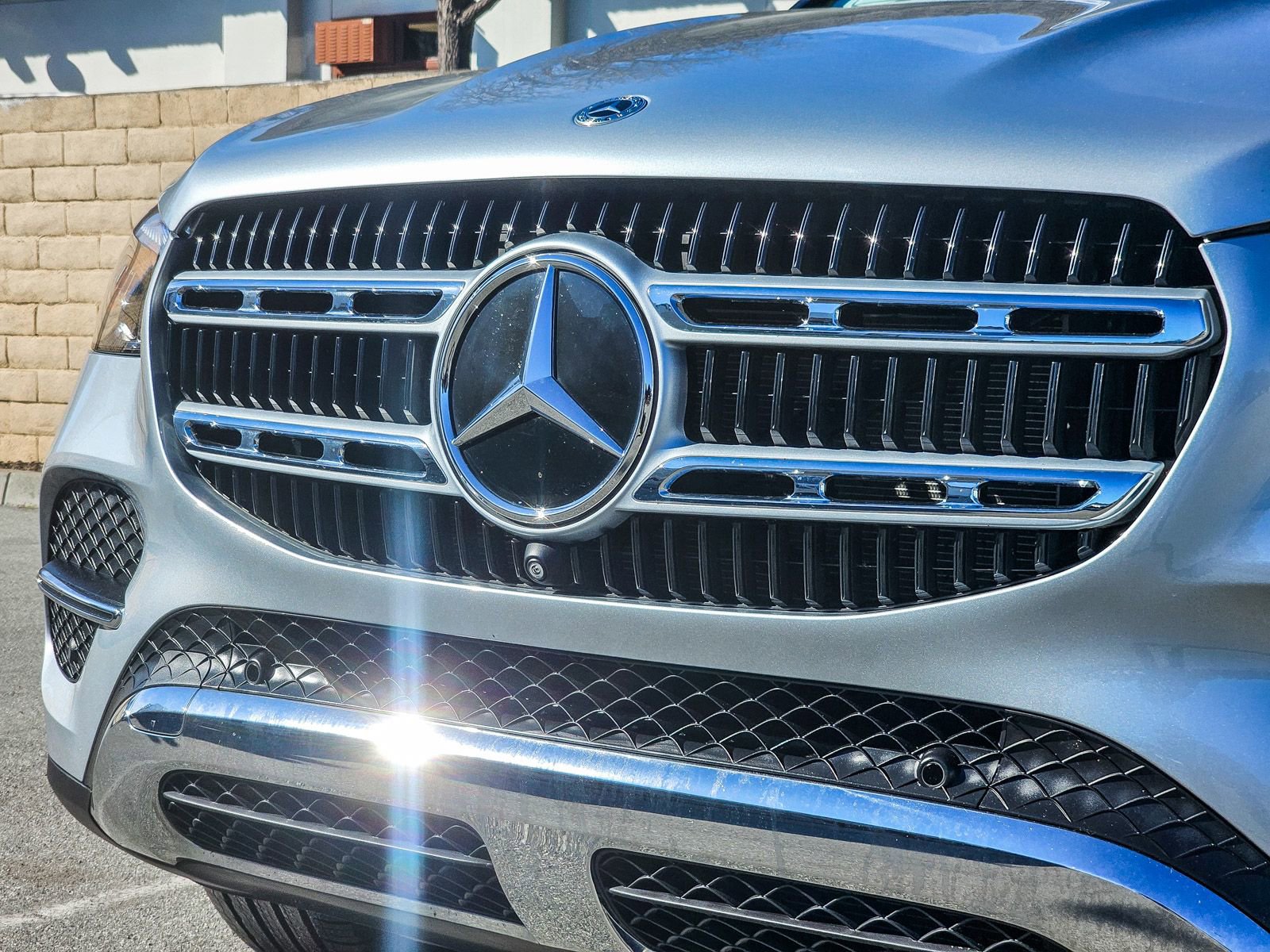 Certified 2025 Mercedes-Benz GLE 350 4MATIC image 6