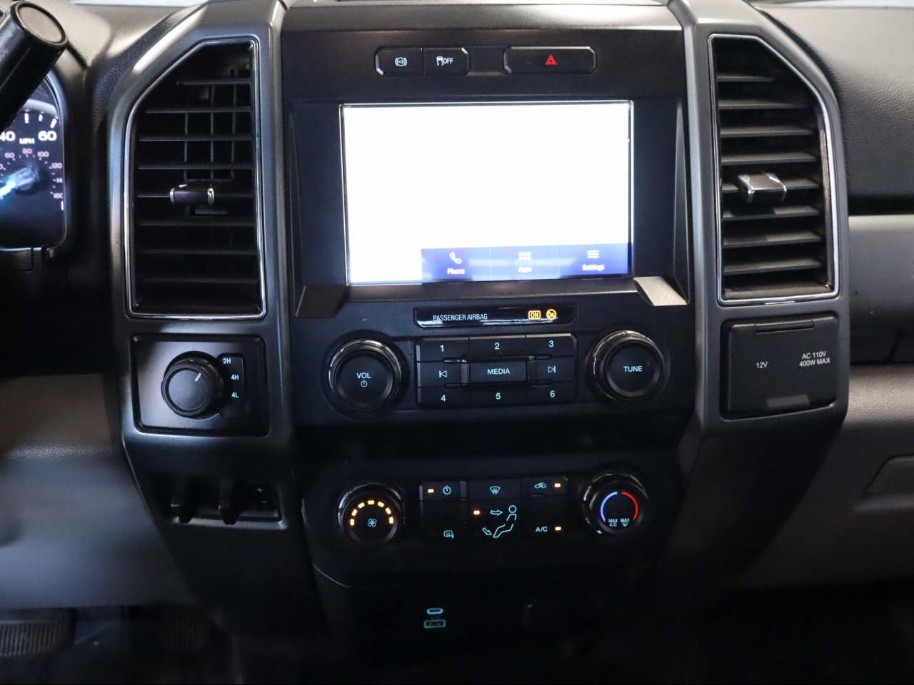 Used 2020 Ford F550 4x4 Crew Cab Super Duty image 10