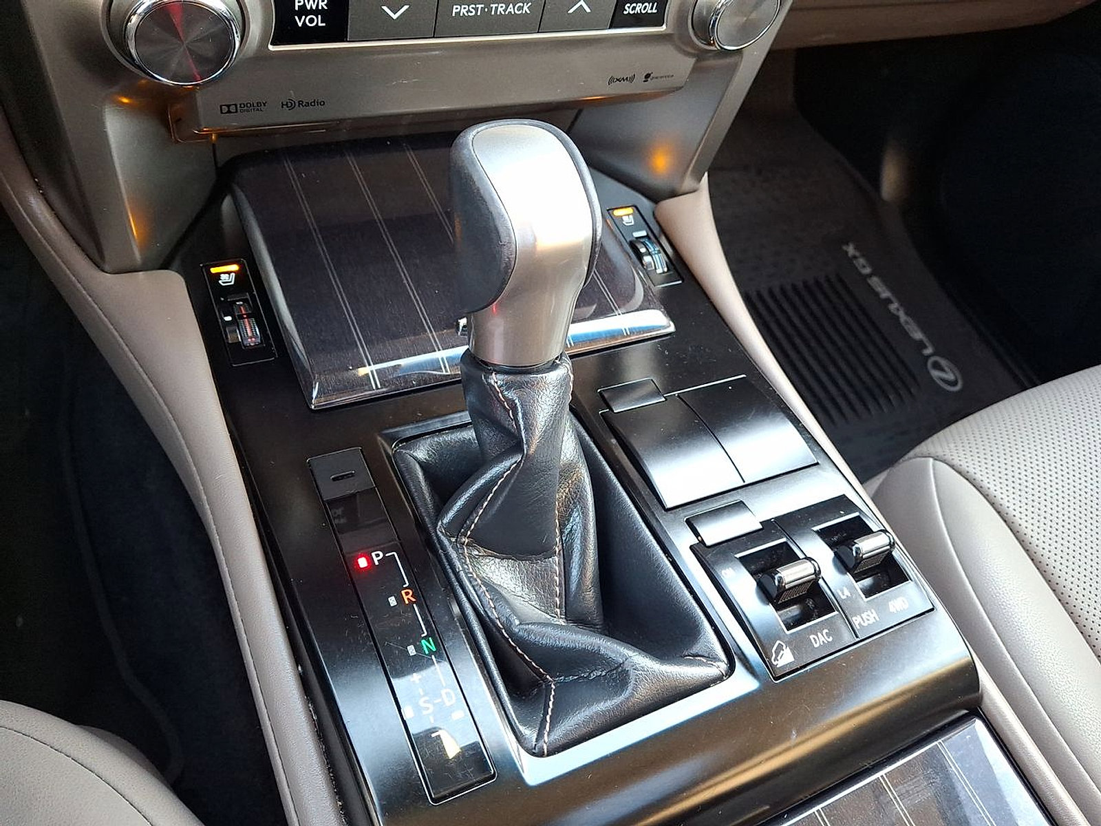 Used 2020 Lexus GX 460 Premium image 26