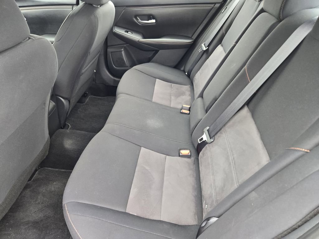Used 2023 Nissan Sentra SR w/ Electronics Package image 32