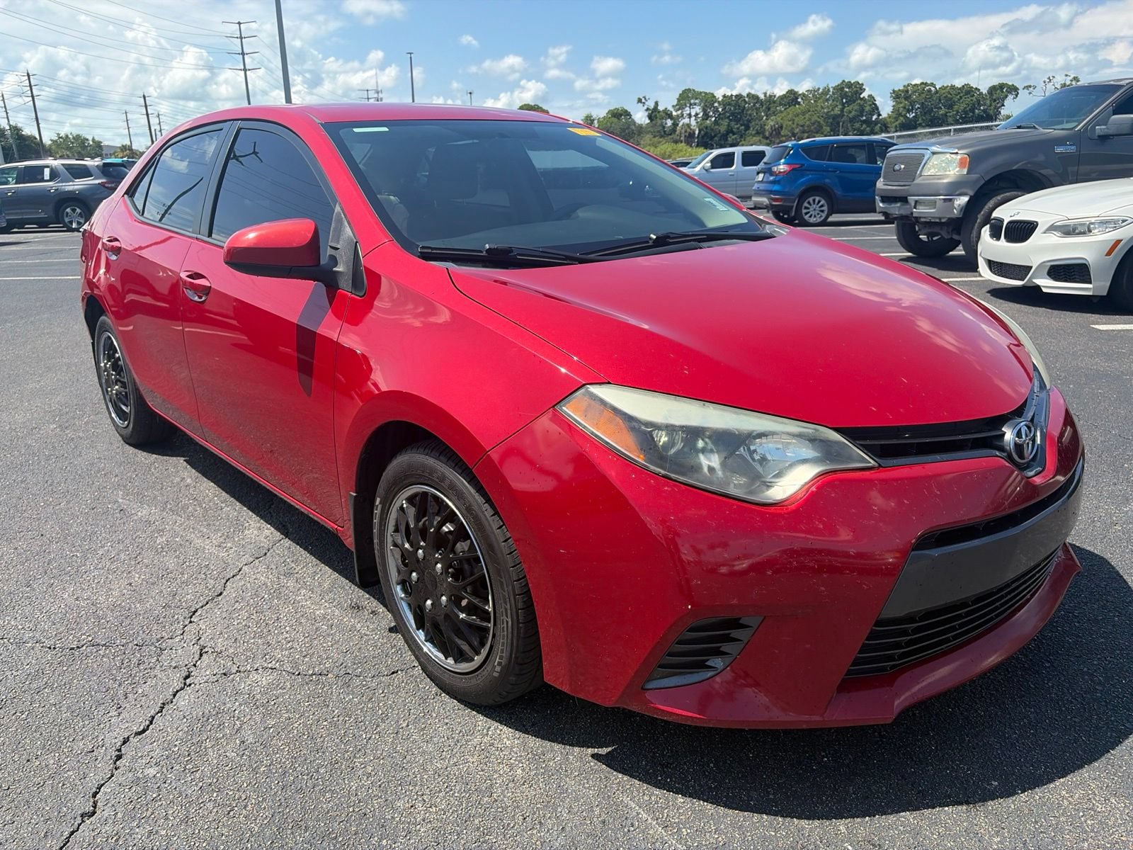 Used 2016 Toyota Corolla LE FWD image 1