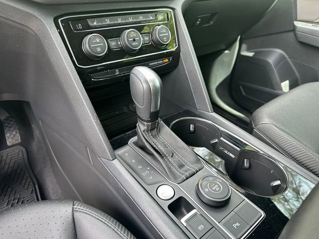 Certified 2023 Volkswagen Atlas Cross Sport SEL image 23