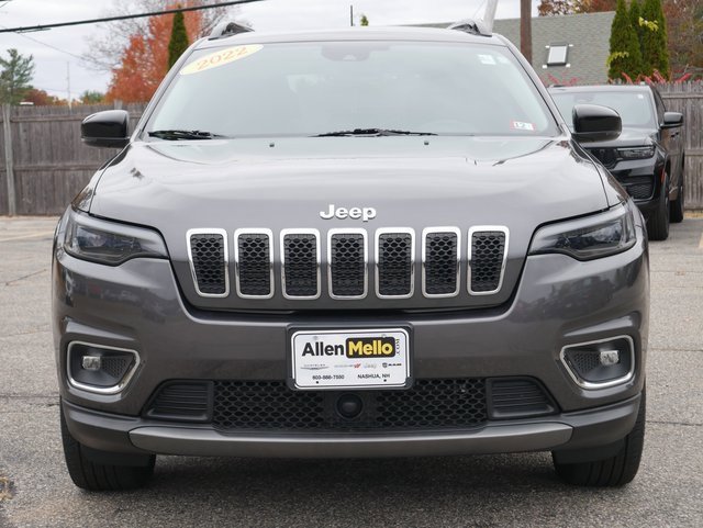 Used 2022 Jeep Cherokee Limited image 2