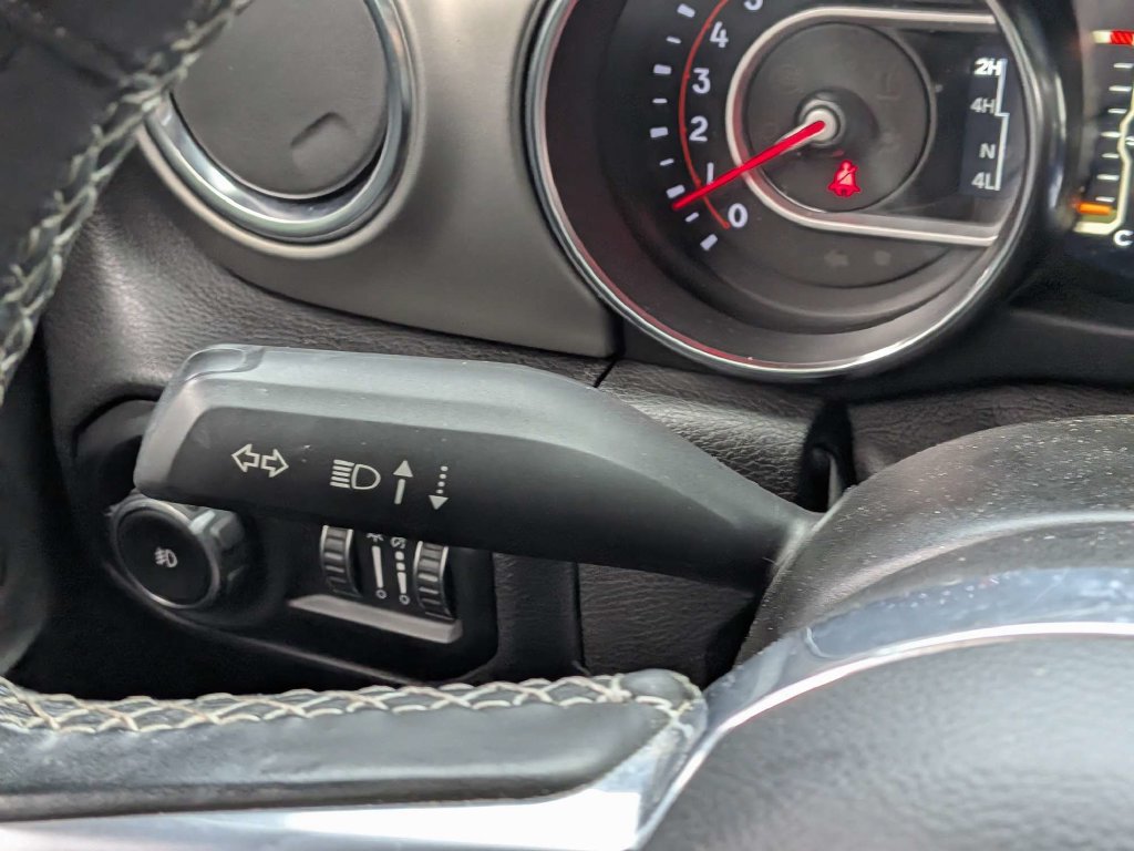Used 2021 Jeep Wrangler Unlimited Rubicon AWD/4WD image 24