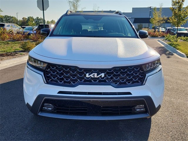 Used 2023 Kia Sorento X-Line EX image 3
