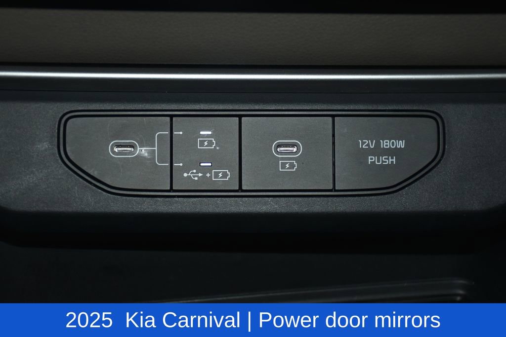 Used 2025 Kia Carnival image 21