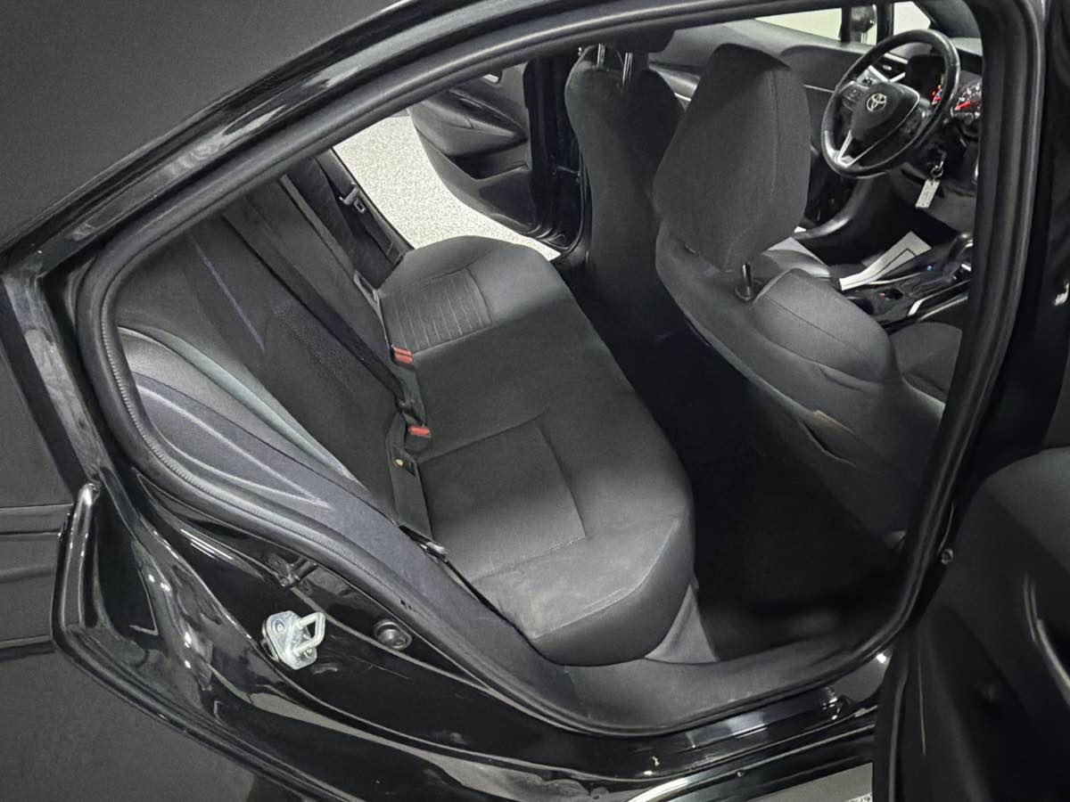 Used 2020 Toyota Corolla SE FWD image 26