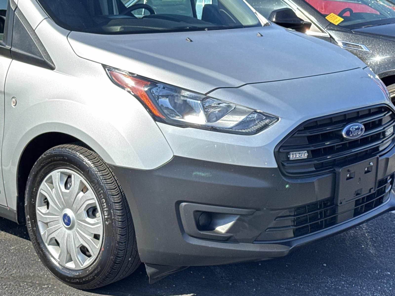 Used 2022 Ford Transit Connect XL FWD image 4