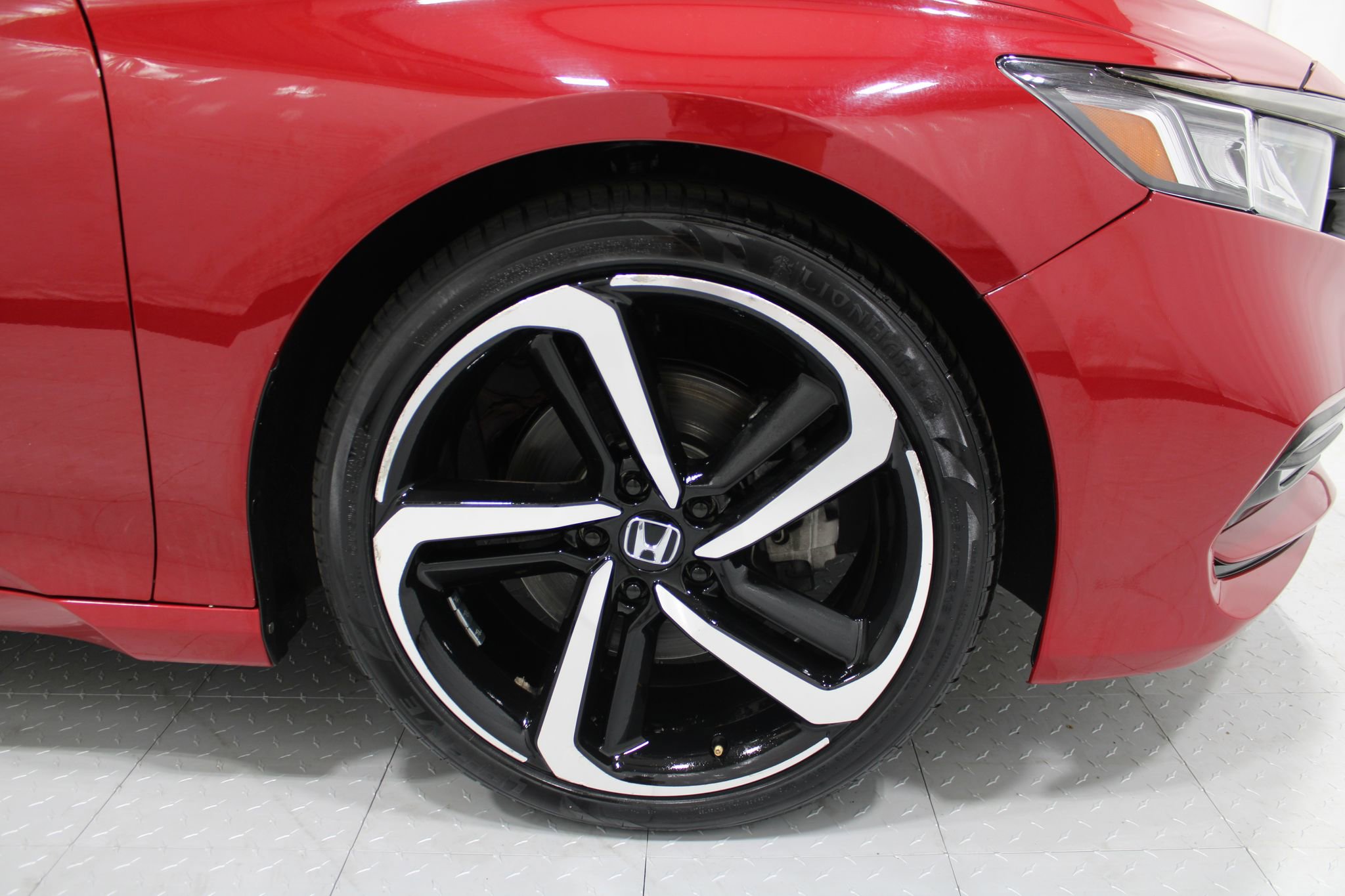 Used 2020 Honda Accord Sport image 5