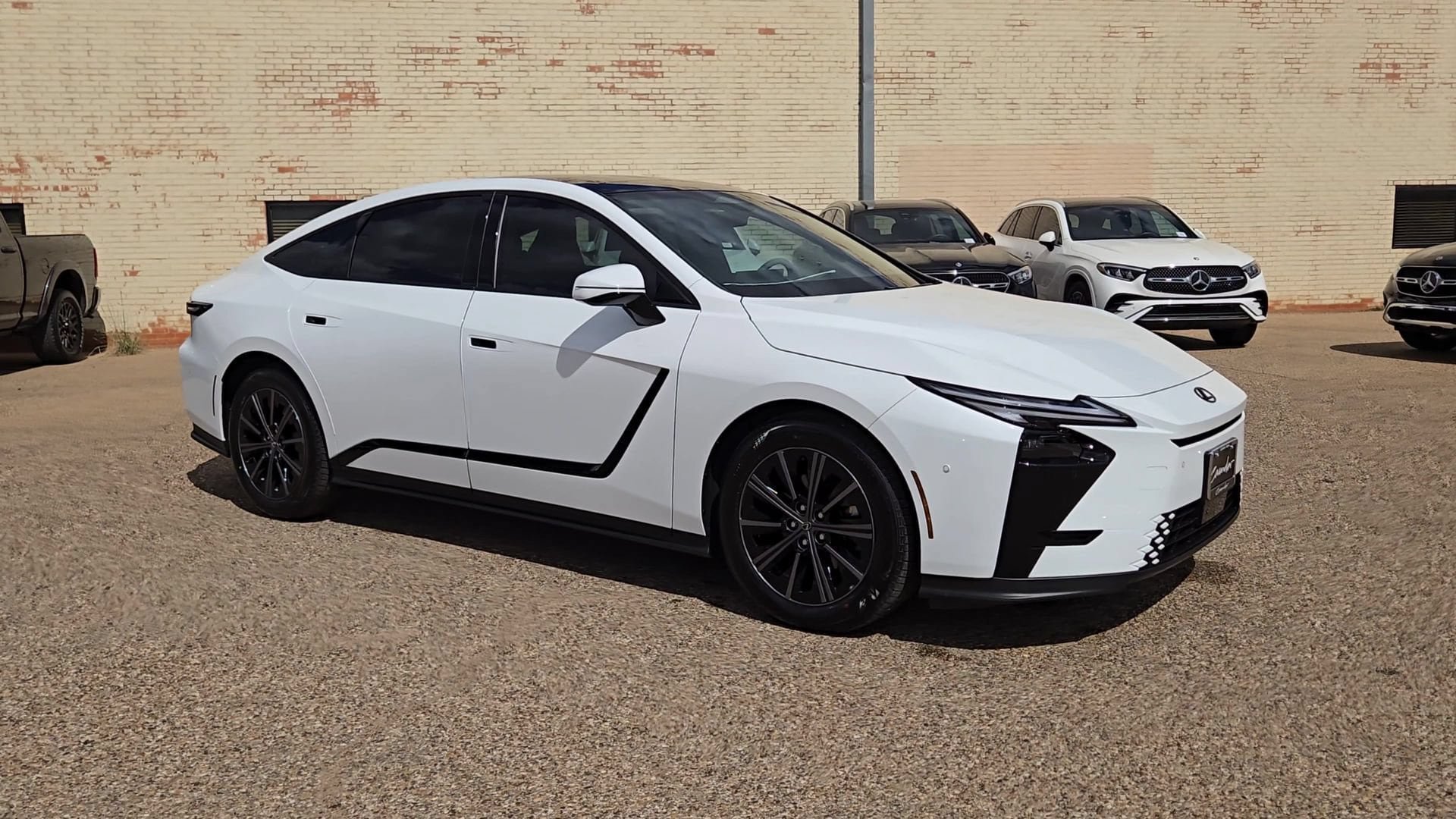 New 2026 Lexus ES 350h w/ Cold Area Package FWD image 2