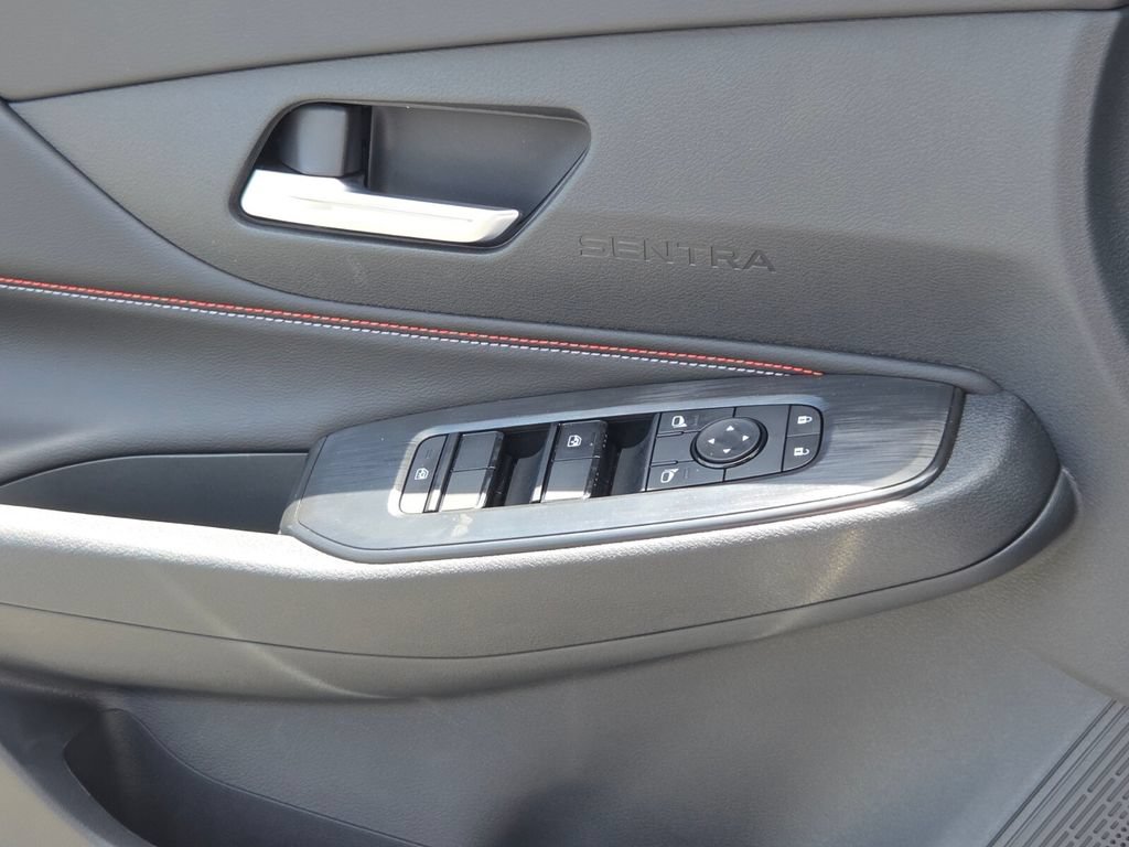 New 2026 Nissan Sentra SR w/ SR Premium Package FWD image 26