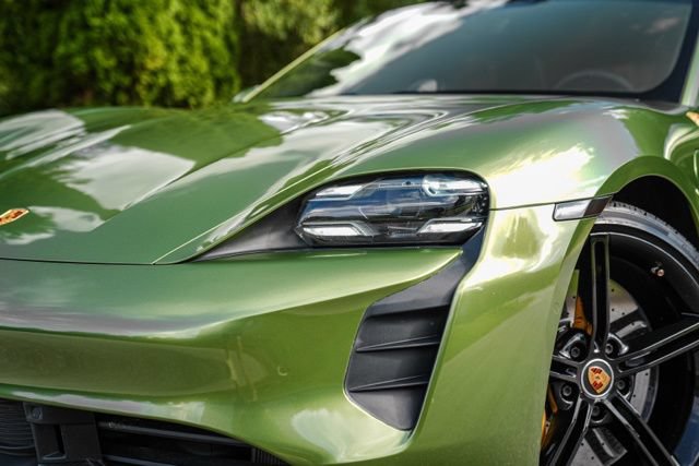 Used 2020 Porsche Taycan Turbo S AWD/4WD image 4