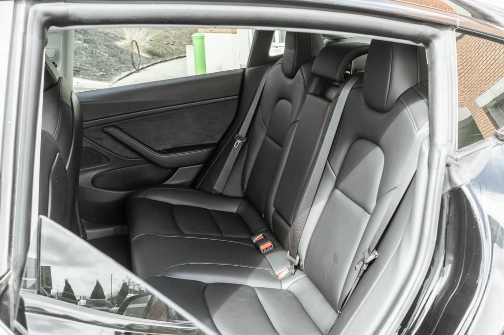Used 2020 Tesla Model 3 Long Range AWD/4WD image 26