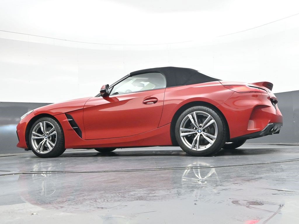 Used 2019 BMW Z4 sDrive30i w/ M Sport Package RWD image 30