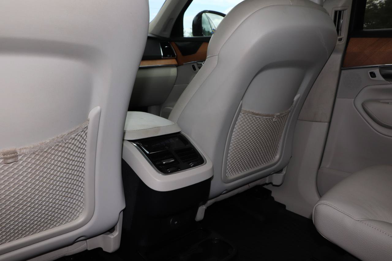 Used 2022 Volvo XC90 T6 Momentum AWD/4WD image 36