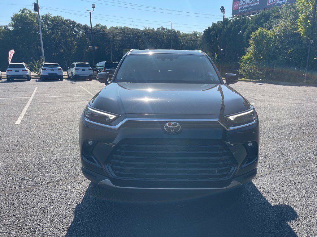 Used 2024 Toyota Grand Highlander Limited image 2