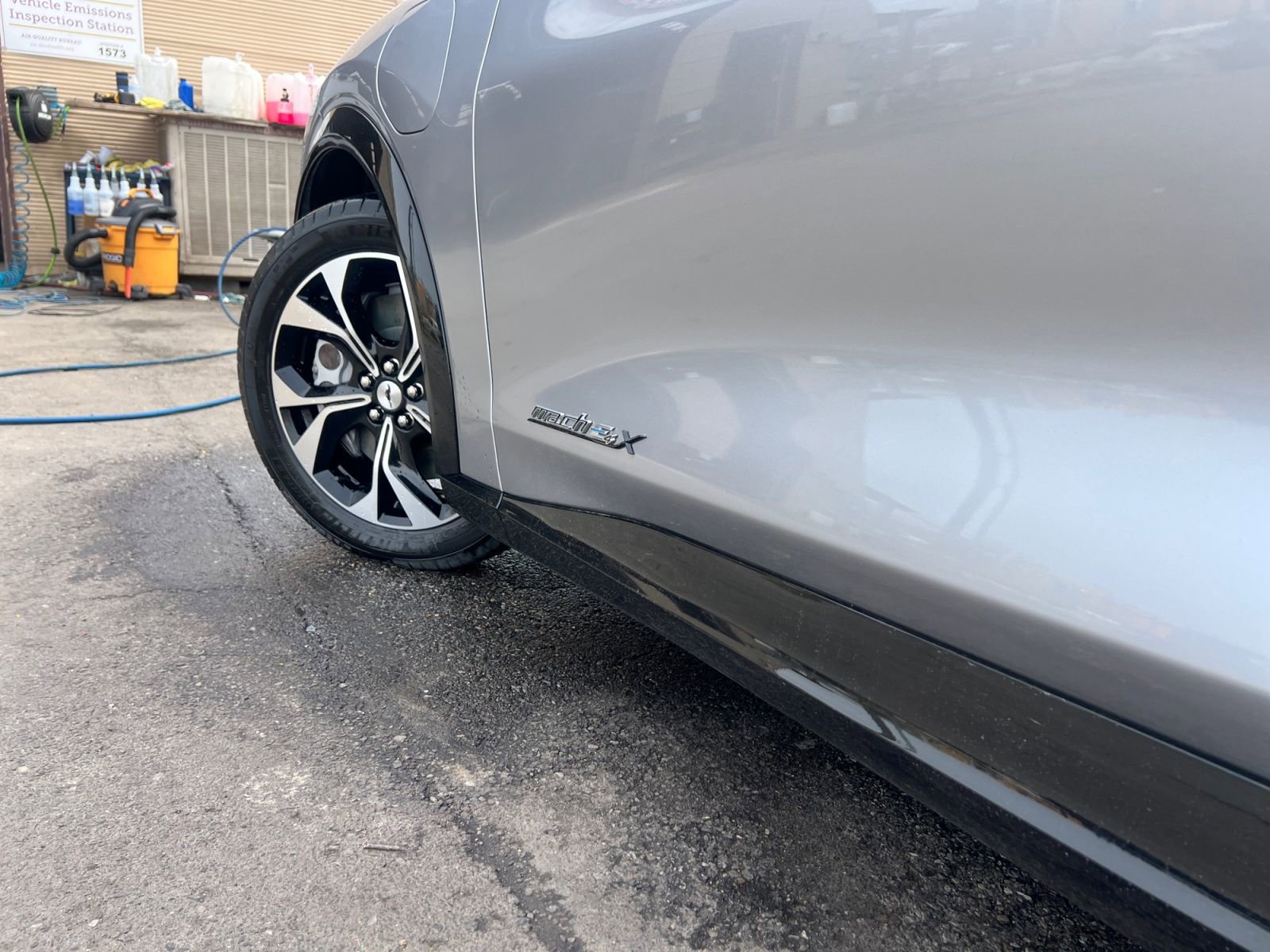 Used 2021 Ford Mustang Mach-E Premium image 31