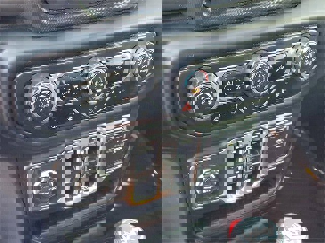 Used 2018 Jeep Wrangler Unlimited Sport S image 21